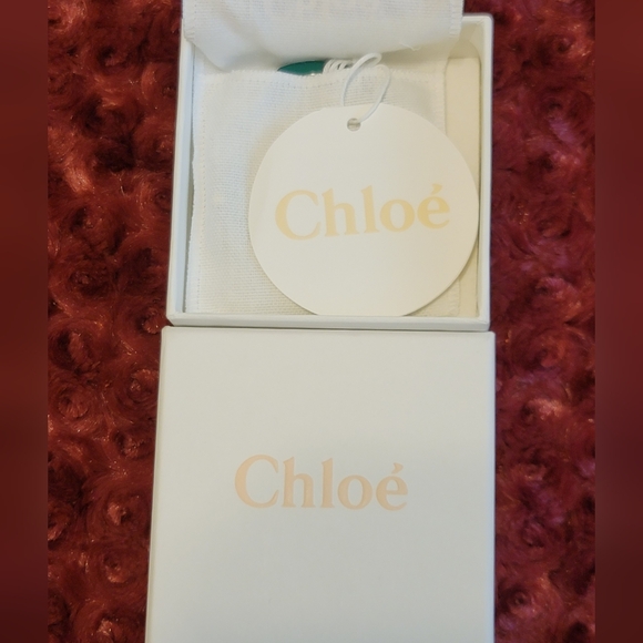 โ๏ธ CHLOE LETTER " C " โ๏ธ - Picture 2 of 9